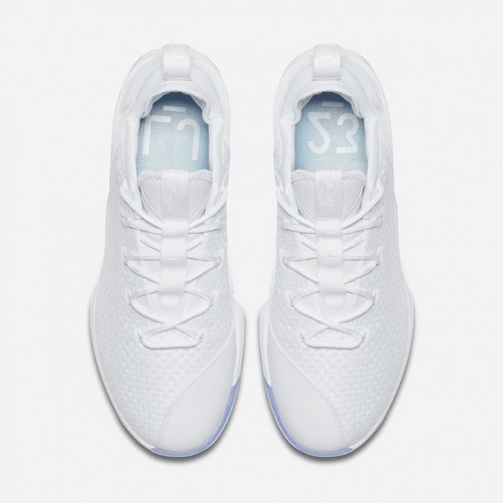 Nike Lebron XIV Low Men's Basketball Shoes - Picture 3 of 8